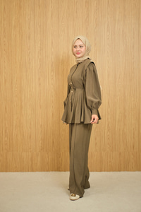 Bel Büzgülü Gold Düğme Detay Pantolonlu Takım Haki Yeşil