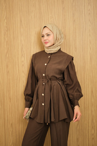 Bel Büzgülü Gold Düğme Detay Pantolonlu Takım Kahverengi