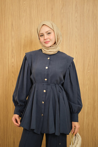 Bel Büzgülü Gold Düğme Detay Pantolonlu Takım Lacivert