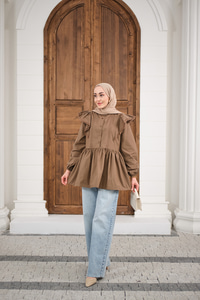 Bel Büzgülü Pile Detay Bisiklet Yaka Gömlek Kahverengi