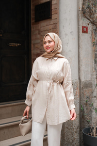 Belden Bağlamalı Gömlek Krem