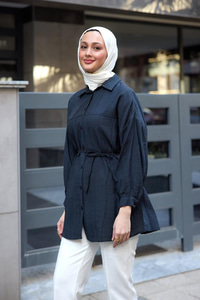 Belden Bağlamalı Gömlek Siyah