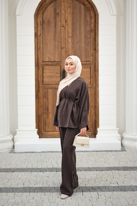 Beli Ayarlanabilir Büzgü Detay Takım Kahverengi