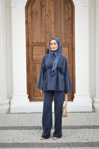 Beli Ayarlanabilir Büzgü Detay Takım Lacivert