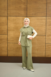 Beli Ayarlanabilir Gold Fermuar Detay Yelekli Takım Açık Yeşil