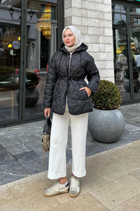 Beli Ayarlanabilir Kapitone Mont Siyah