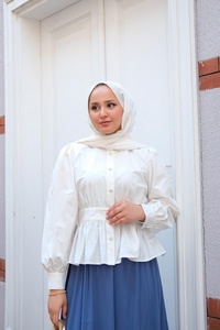 Beli Büzgü Detaylı Gömlek Beyaz