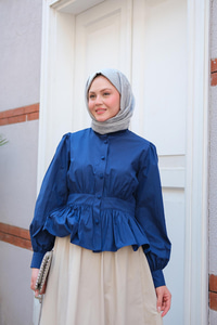 Beli Büzgü Detaylı Gömlek Lacivert