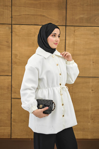 Beli Deri İp Detay Gömlek Yaka Ceket Beyaz