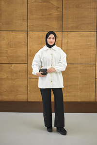 Beli Deri İp Detay Gömlek Yaka Ceket Beyaz