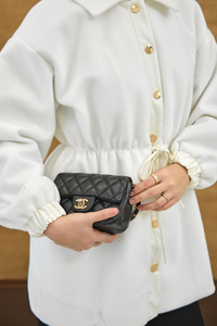 Beli Deri İp Detay Gömlek Yaka Ceket Beyaz