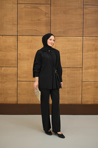 Beli Gold Kemer Detay Gömlek Yaka Takım Siyah