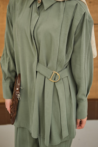 Beli Gold Kemer Detay Gömlek Yaka Takım Küf Yeşil