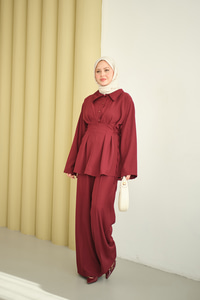 Beli Korse Detay Beli Kendinden Kemerli Takım Bordo