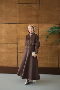 Beli Korse Detay Takım Kahverengi