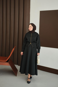 Beli Korse Detay Takım Siyah