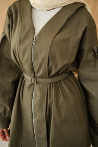 Beli Lastik Detay V Yaka Kemerli Takım Haki Yeşil