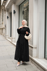 Beli Lastikli Brode Elbise  Siyah