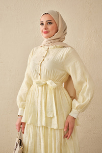 Beli Lastikli Gold Düğme Detaylı Volanlı Elbise Sarı