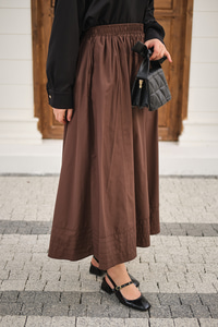 Beli Lastikli Kırışık Etek Kahverengi