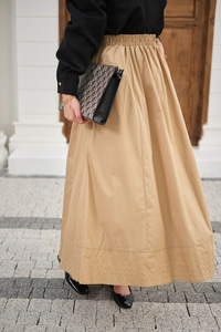 Beli Lastikli Kırışık Etek Krem