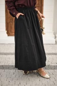 Beli Lastikli Kırışık Etek Siyah