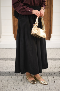 Beli Lastikli Kırışık Etek Siyah