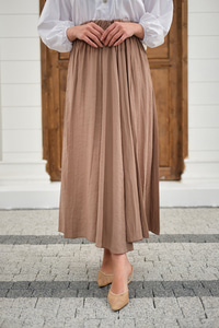 Beli Lastikli Kırışık Etek Vizon