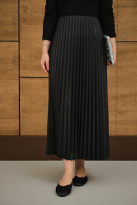 Beli Lastikli Piliseli Etek Siyah