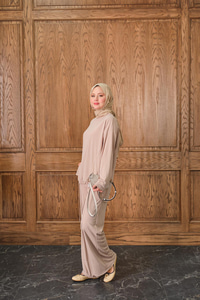 Beli Lastikli Takım Krem