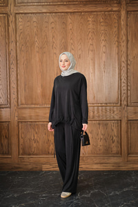 Beli Lastikli Takım Siyah