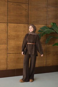 Beli Lastikli Triko Takım Kahverengi