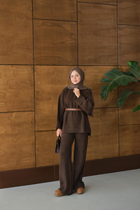 Beli Lastikli Triko Takım Kahverengi