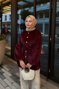 Beli Lastikli Tüylü Ceket Bordo