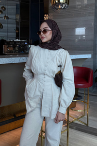 Beli Pens Detaylı Takım Krem