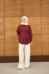 Beli Pile Detay Gizli Düğmeli Gömlek Bordo