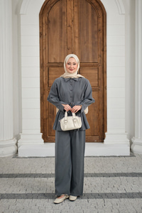 Beli Pile Detay İki Kemerli Gömlek Yaka Takım Gri