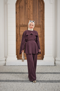 Beli Pileli Çıkarılabilir Pelerinli Takım Mürdüm