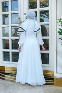 Beli Taş Detay Abiye Beyaz