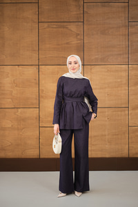 Bileği Fermuarlı Ön Yırtmaçlı Bel Bağlamalı Takım Mor