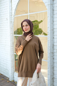 Bilek Gold Aksesuar Detay Tunik Vizon