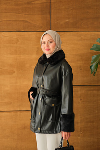 Bilek Ve Yaka Kürklü Deri Ceket Siyah