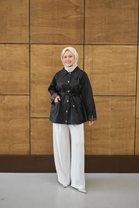 Bilekleri Ekose Görünümlü Trenç Siyah