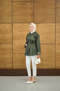 Bilekleri Ekose Görünümlü Trenç Yeşil