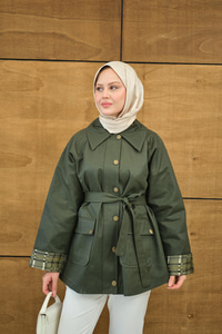 Bilekleri Ekose Görünümlü Trenç Yeşil