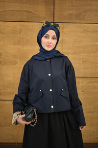 Bisiklet Yaka Astarı Desenli Çıtçıtlı Regular Gabardin Kısa Trenç Lacivert