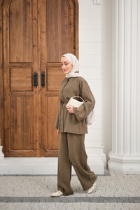 Bisiklet Yaka Bel Bağlamalı Basic Takım Haki Yeşil