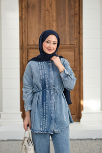 Bisiklet Yaka Bel Bağlamalı Dikiş Detay Takım Buz Mavi