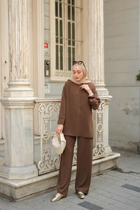 Bisiklet Yaka İkili Takım Kahverengi