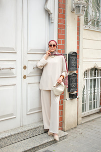 Bisiklet Yaka İkili Takım Krem